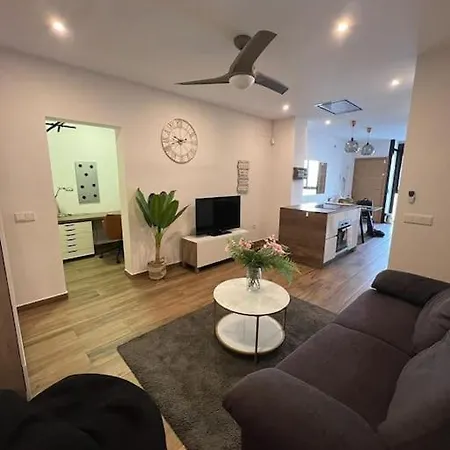 Loft Miramar Апартаменты Фуэнхирола